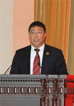 徐州工程機械集團有限公司總裁陸川作經(jīng)驗交流